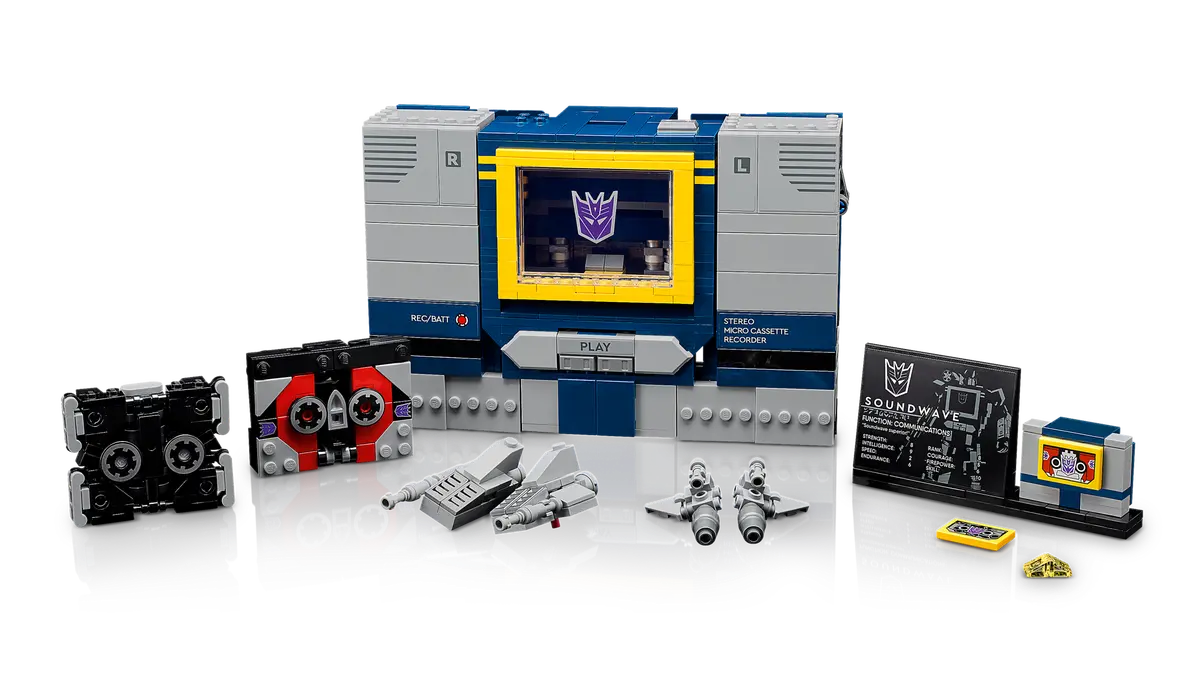 LEGO Icons 10358 Transformers: Soundwave