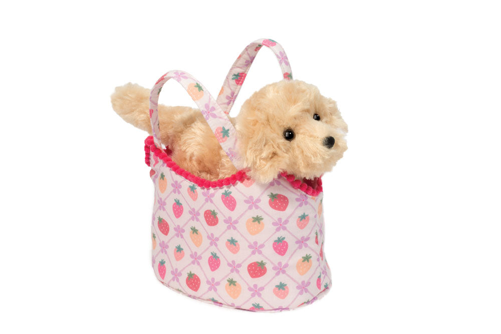 Berry Sweet Sassy Pet Sak w/ Golden Retriever