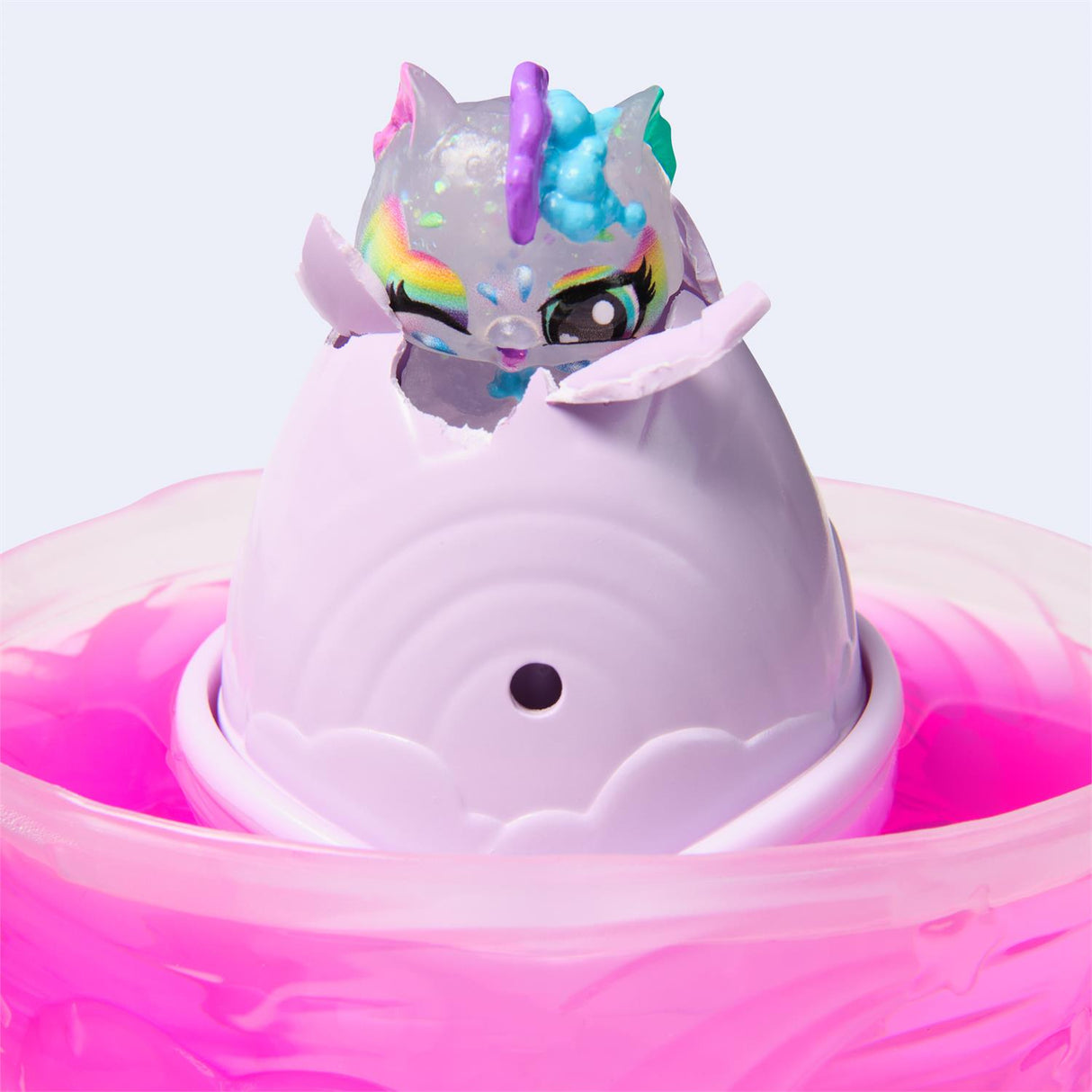 Hatchimals Alive Rainbow Splash Blind Box