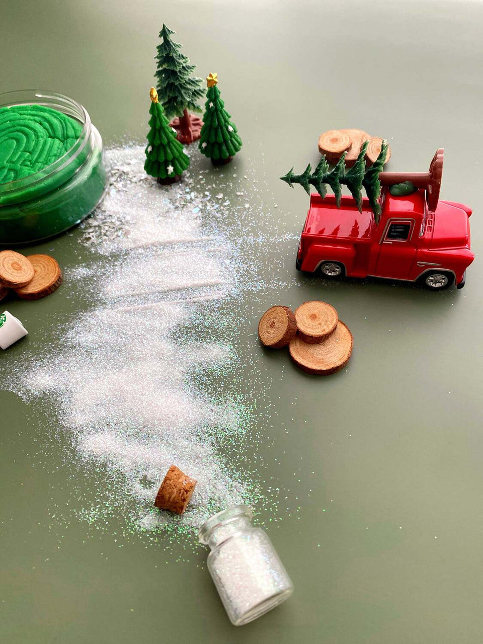 Trim a Tree KidDough Play Kit