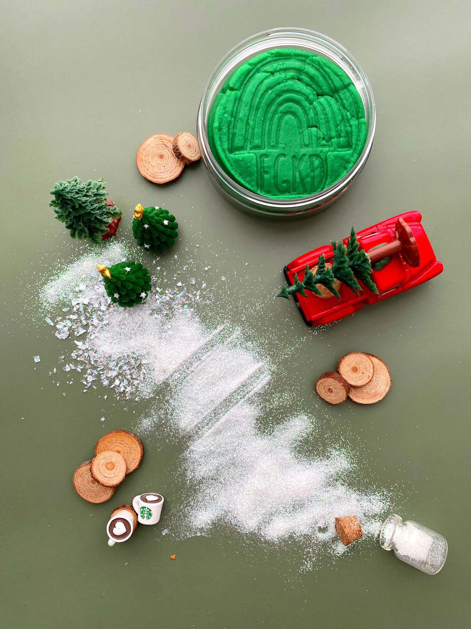 Trim a Tree KidDough Play Kit