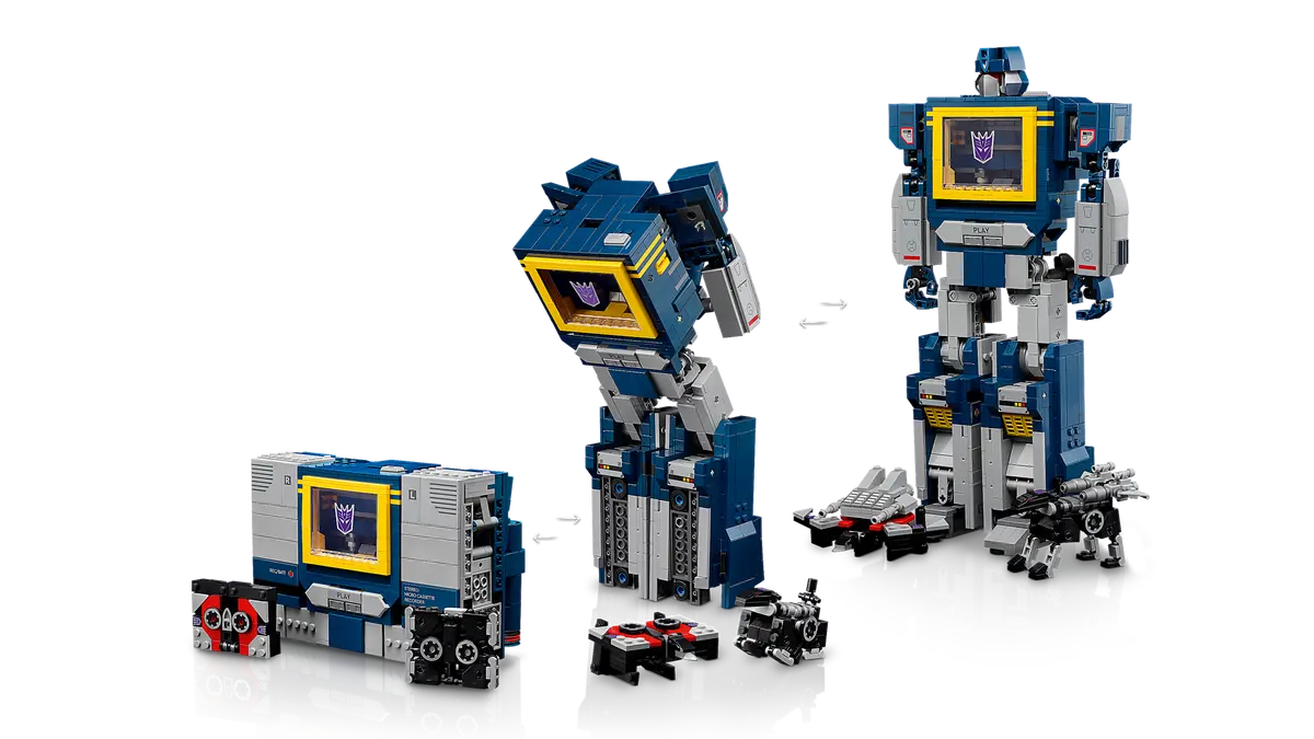 LEGO Icons 10358 Transformers: Soundwave