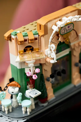 LEGO Icons 10362 French CafÂ©