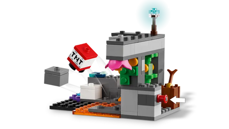 LEGO Minecraft 21274 The Warden Encounter