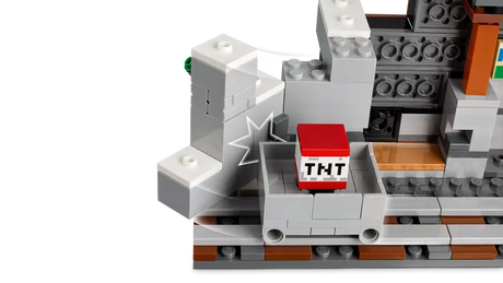 LEGO Minecraft 21277 The Pickaxe Mine