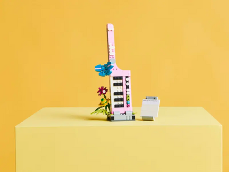 LEGO Creator 31169 Typewriter with Flowers