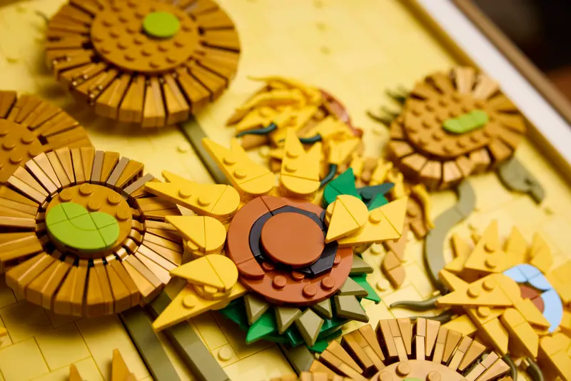LEGO Icons 31215 Vincent Van Gogh Sunflowers