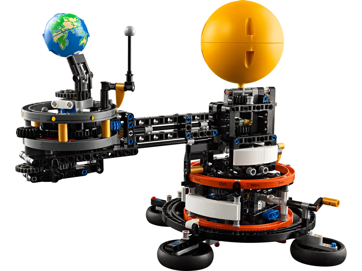 LEGO Technic 42179 Planet Earth and Moon in Orbit