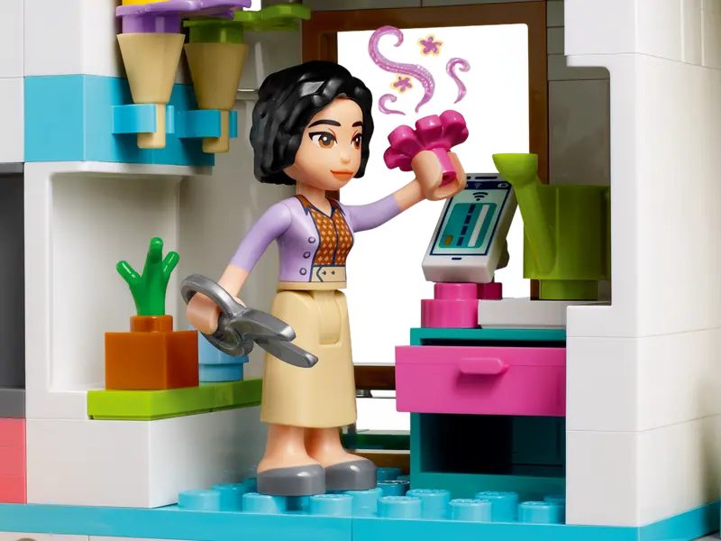 LEGO Friends 42604 Heartlake City Shopping Mall