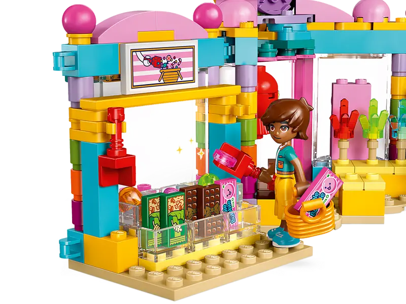 LEGO Friends 42649 Heartlake City Candy Store