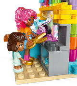 LEGO Friends 42649 Heartlake City Candy Store