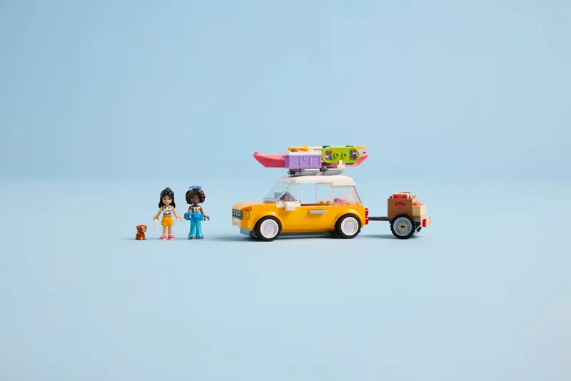 LEGO Friends 42659 Friendship Road-Trip Travel Car