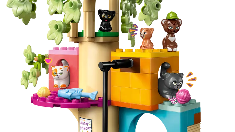 LEGO Friends 42666 Cat Birthday Party & Tree House