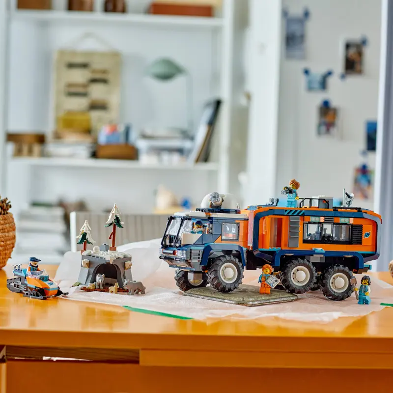 LEGO City 60471 Arctic Explorer Science Lab Truck