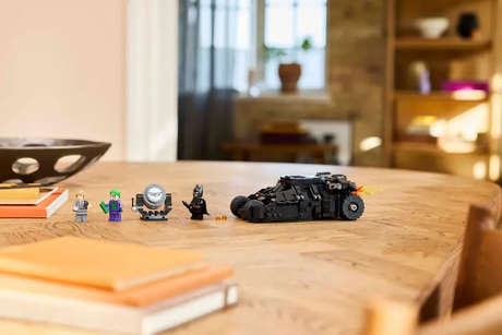 LEGO Super Hero 76303 Batman Tumbler vs. Two-Face & The Joker
