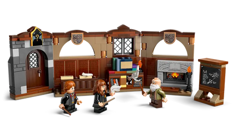 LEGO Harry Potter 76442 Hogwarts Castle: Charms Class