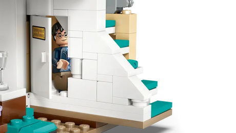 LEGO Harry Potter 76451 Privet Drive: Aunt Marges Visit