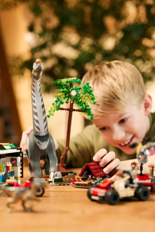LEGO Jurassic 76973 Raptor & Titanosaurus Tracking Mission