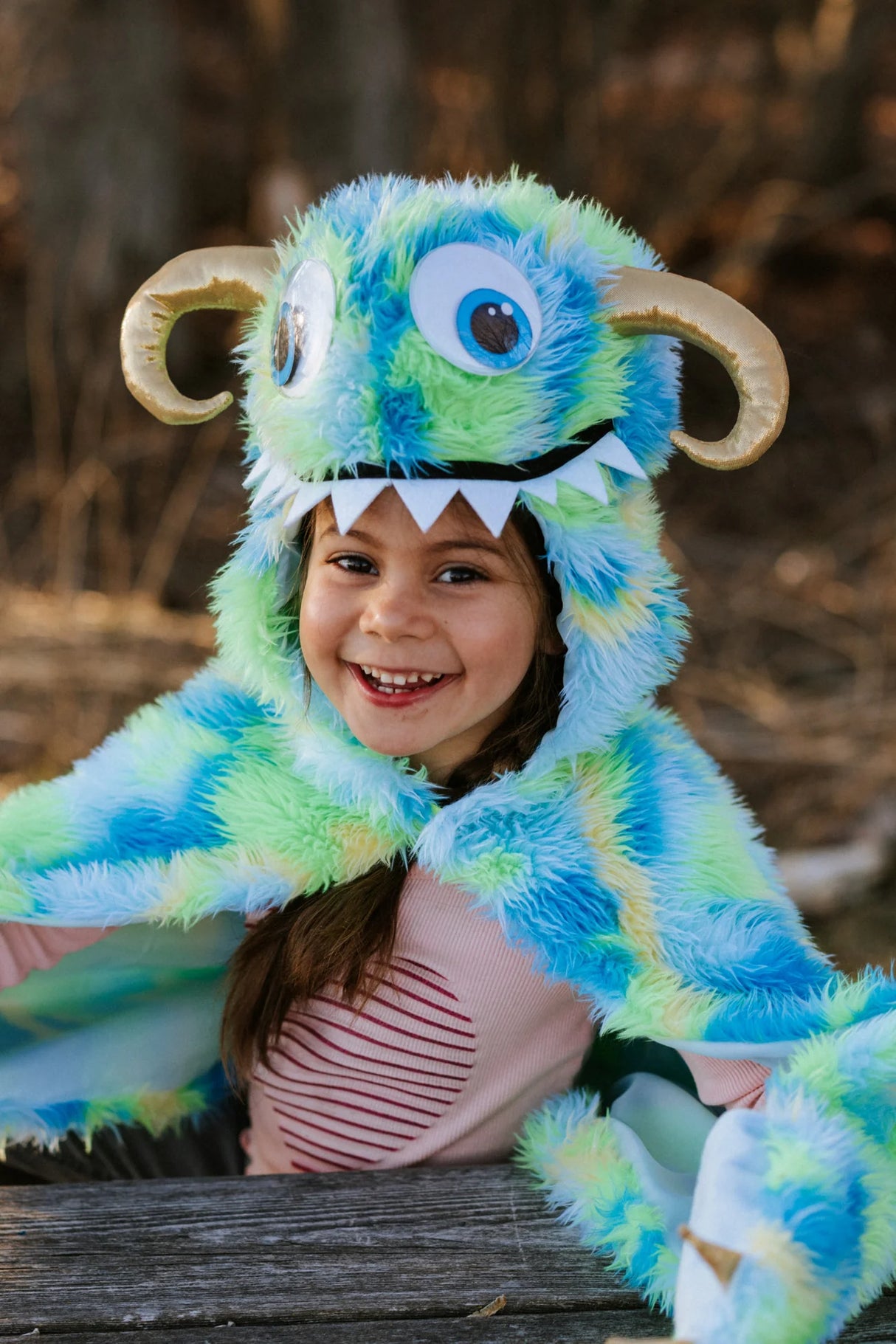 Swampy the Monster Cape, Green/Blue