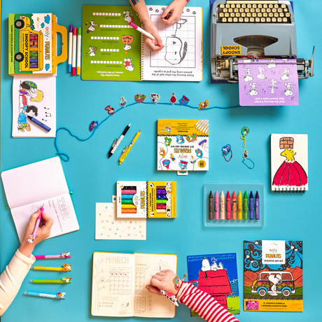Ooly x Peanuts Activity Travel Kit & Double-Ended Markers