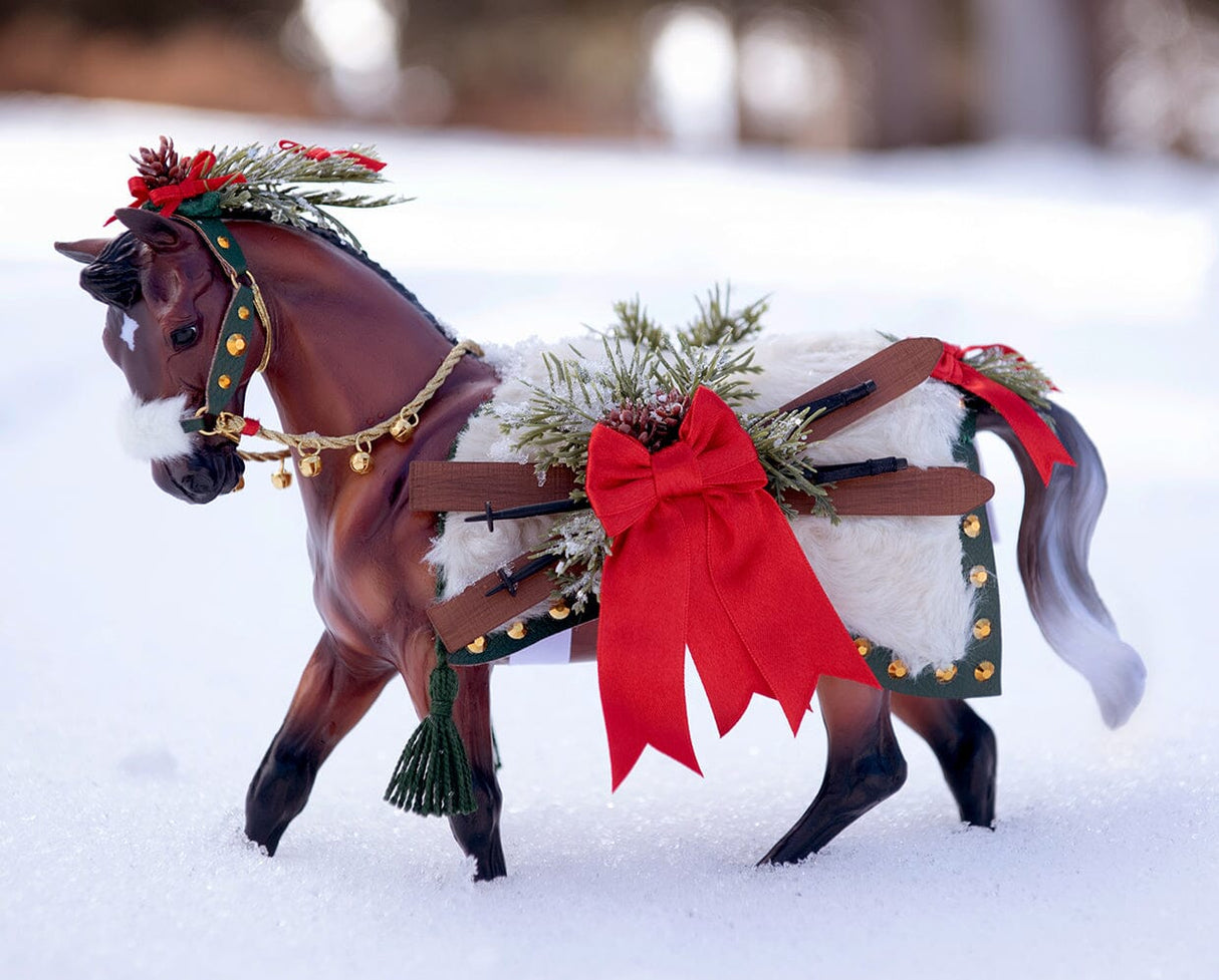 Breyer Apres Ski Holiday Horse