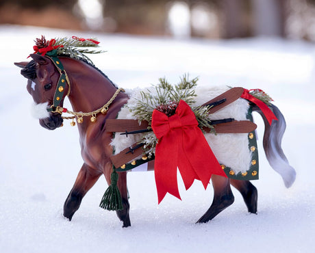Breyer Pajama Party Holiday Horse & Rider Set