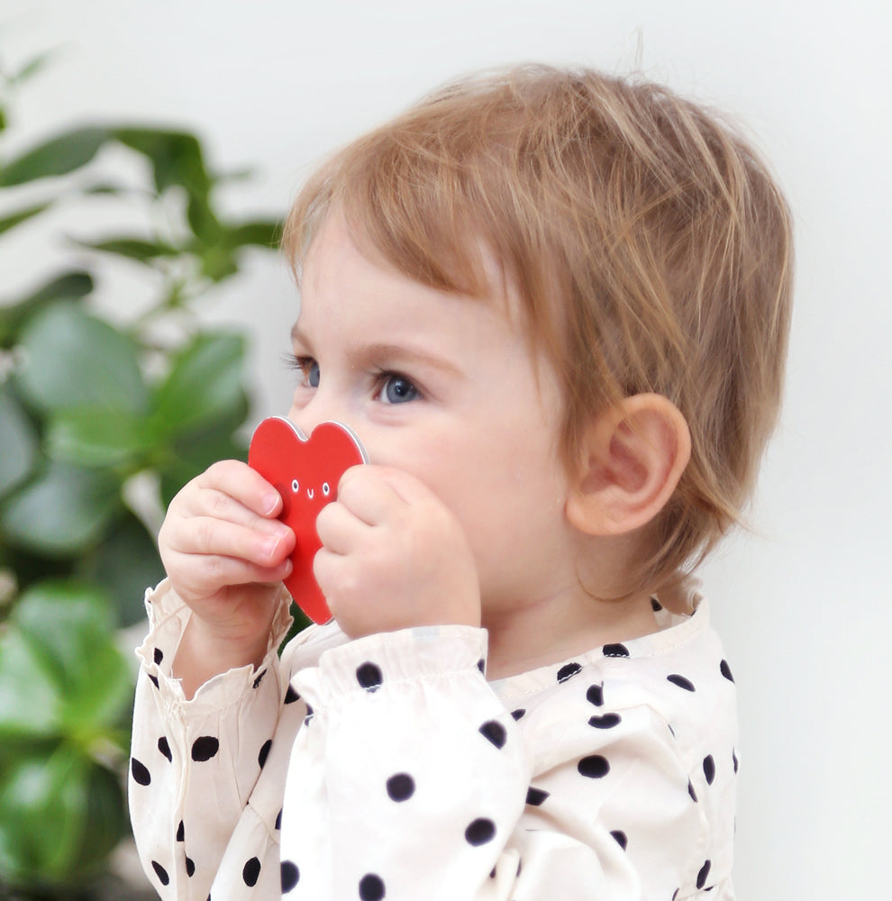 On-the-Go Puzzles Discovering Shapes