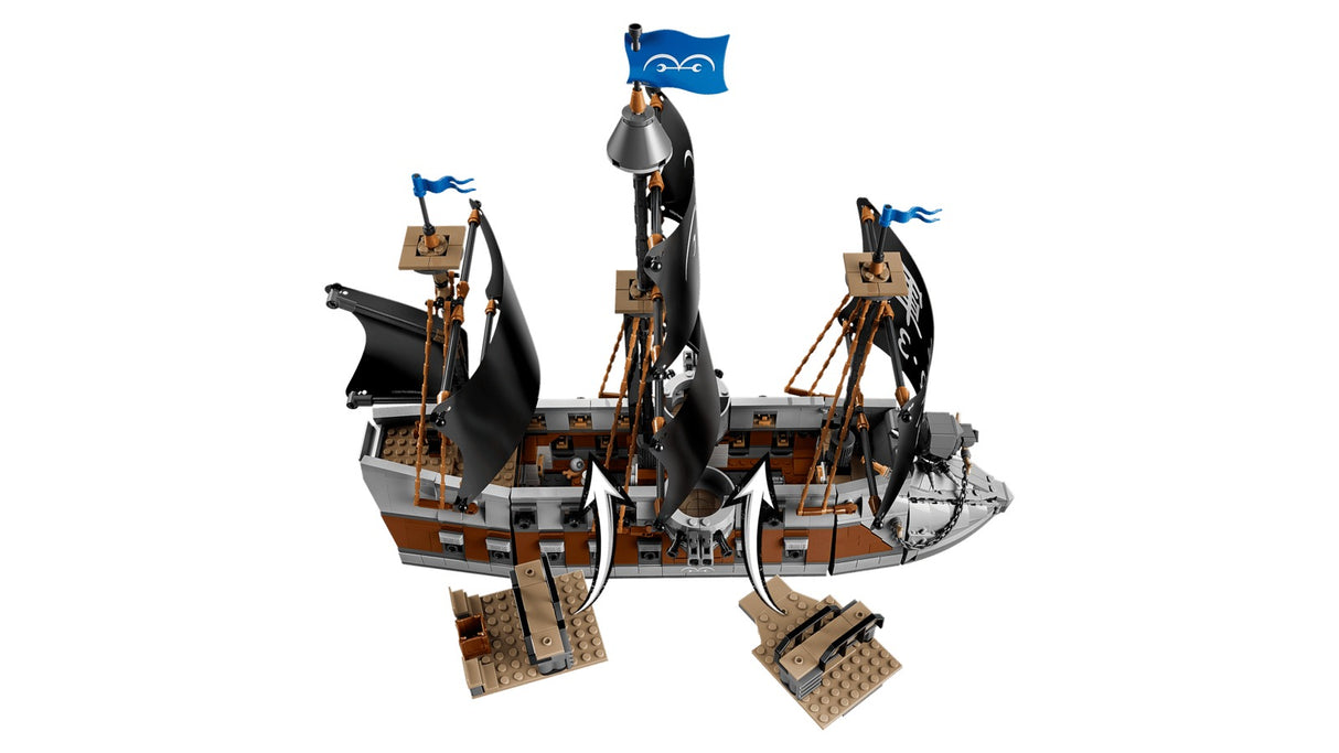LEGO One Piece 75646 Garps Marine Battleship