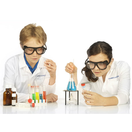 Thames Kosmos C1000 Chemistry Set