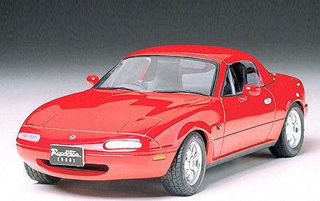 1/24 Mazda Eunos Roadster Plastic Model Kit