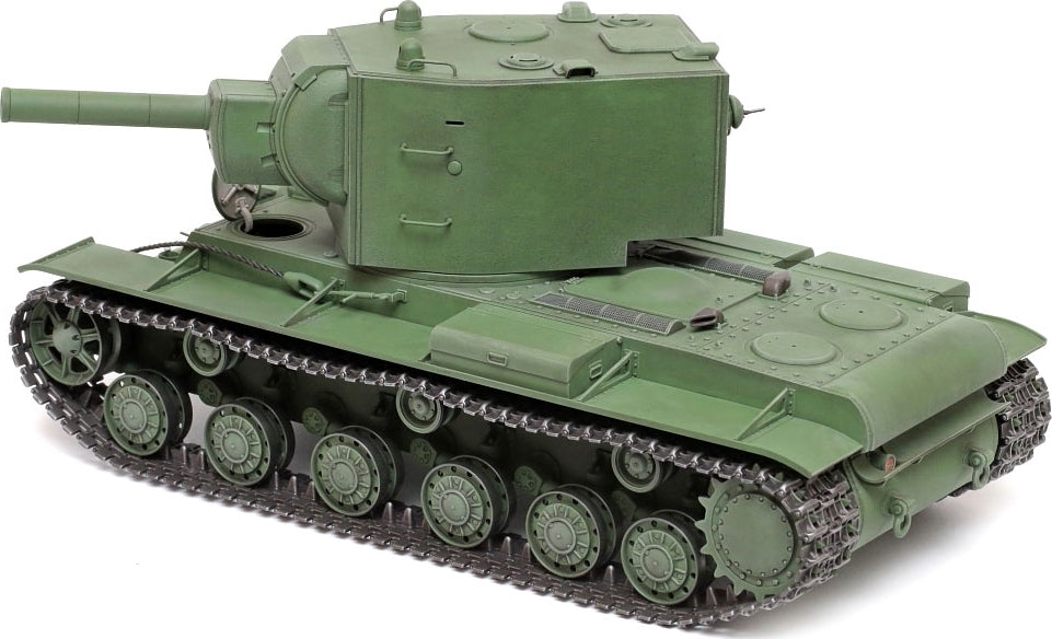 1/35 Russian Heavy Tank KV-2 Plastic Model