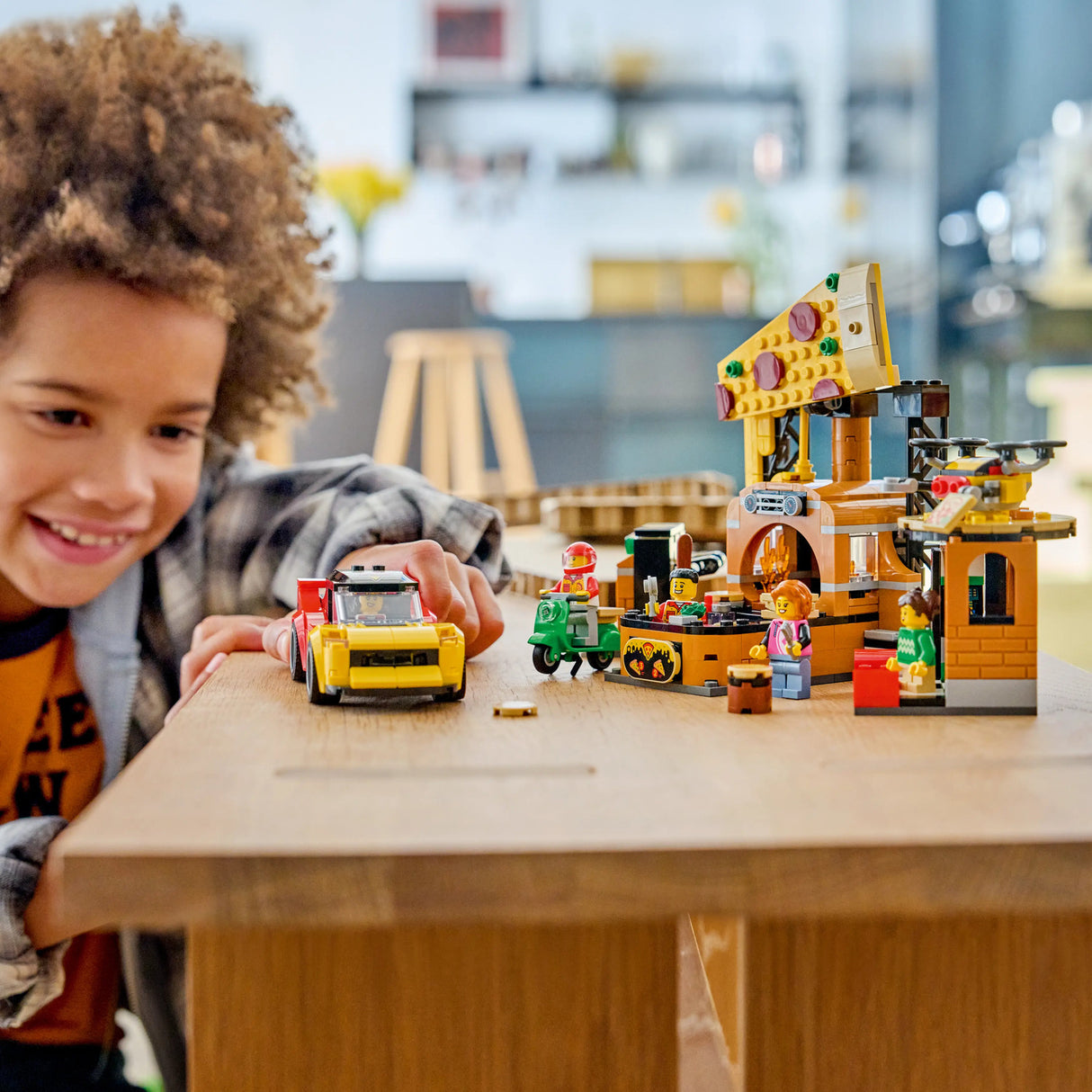 LEGO® City Pizza Delivery Experience with Vehicles