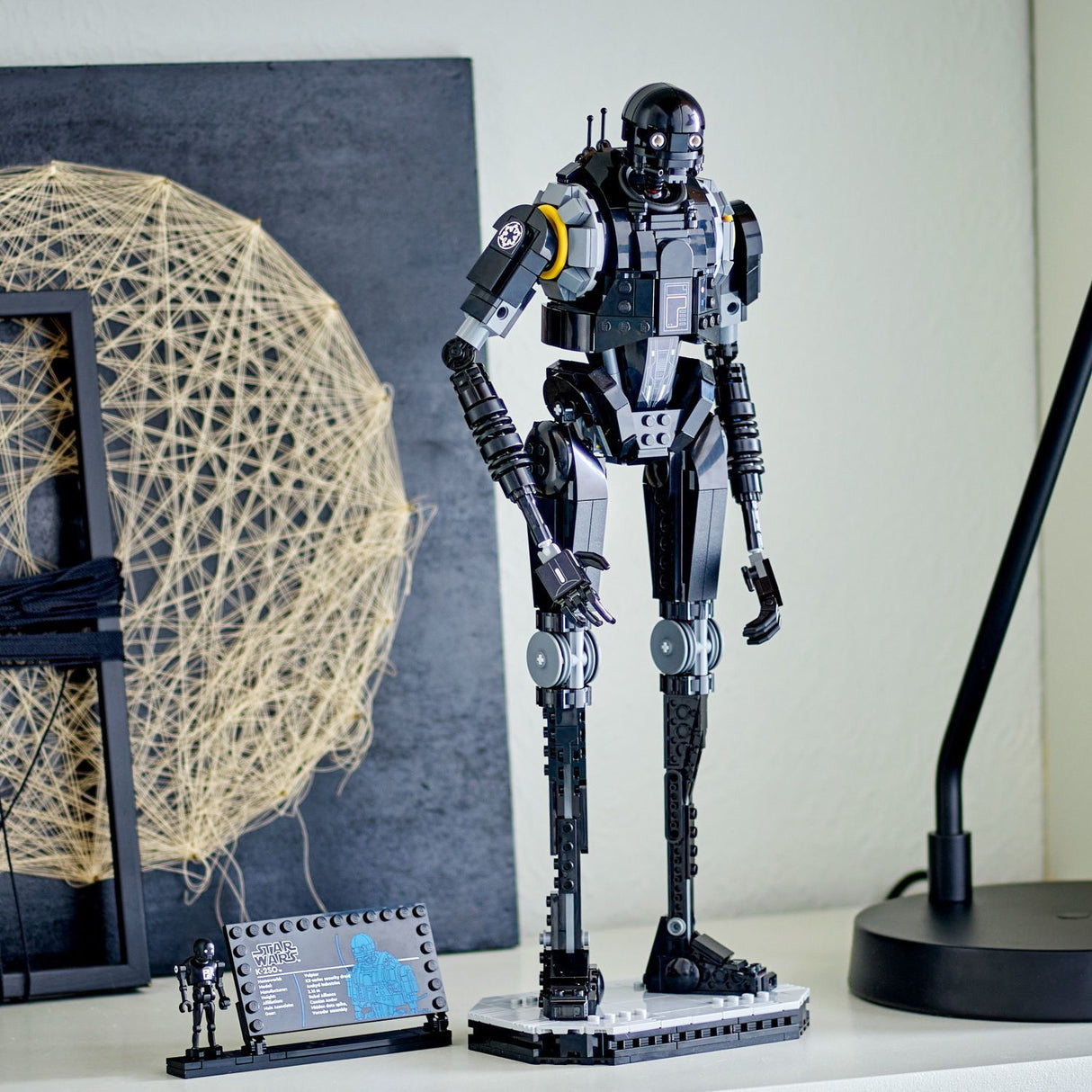 LEGO Star Wars: K-2SO™ Security Droid