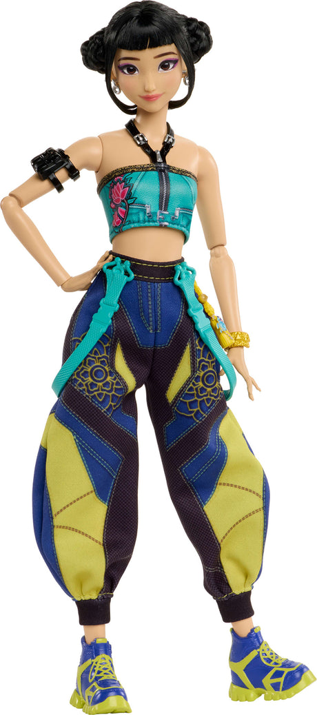 Mattel KPop Demon Hunters HUNTR/X Zoey Fashion Doll in Removable Look with Themed Movie Accessories