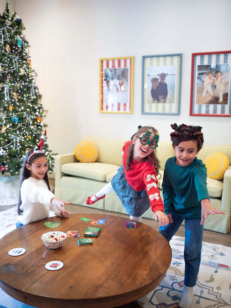Santa Shuffle A Christmas Card Game