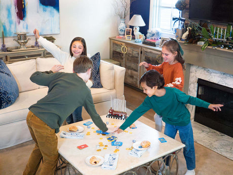 Dizzy Dreidel A Hanukkah Card Game