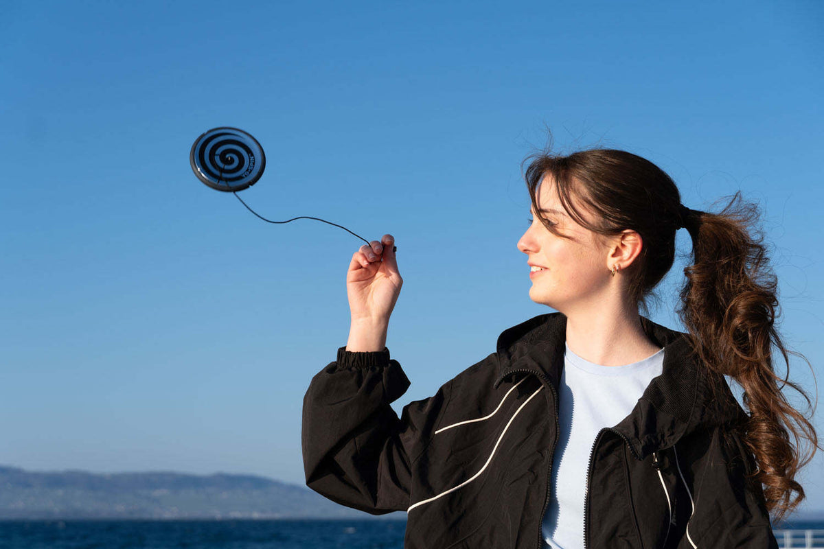 Yo-Spin The Yo-Yo Spinner Metallic - Black