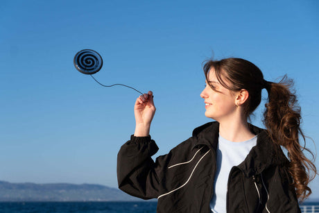 Yo-Spin The Yo-Yo Spinner Metallic - Black
