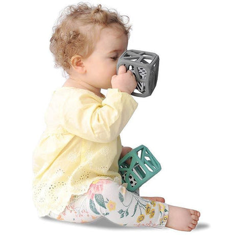 Chew Cube Grey