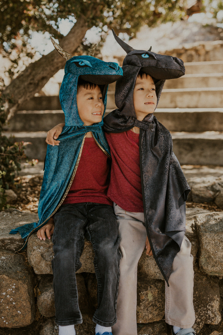 Midnight Dragon Cape (Size 5-6)